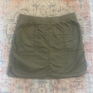 Chicos Olive Green Women's Skort